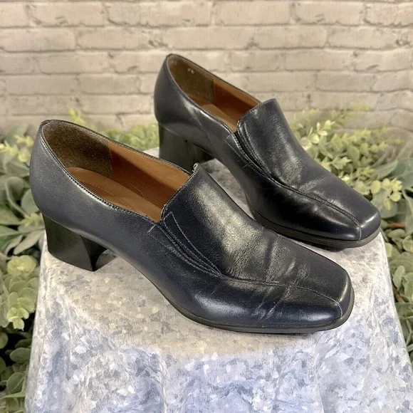 Naturalizer Navy Blue Leather Square Toe 2” Dress Heel Loafers WMS 8M💙GUC💙 - Picture 9 of 9